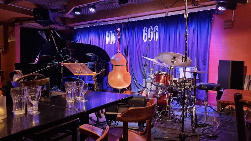 606 Club