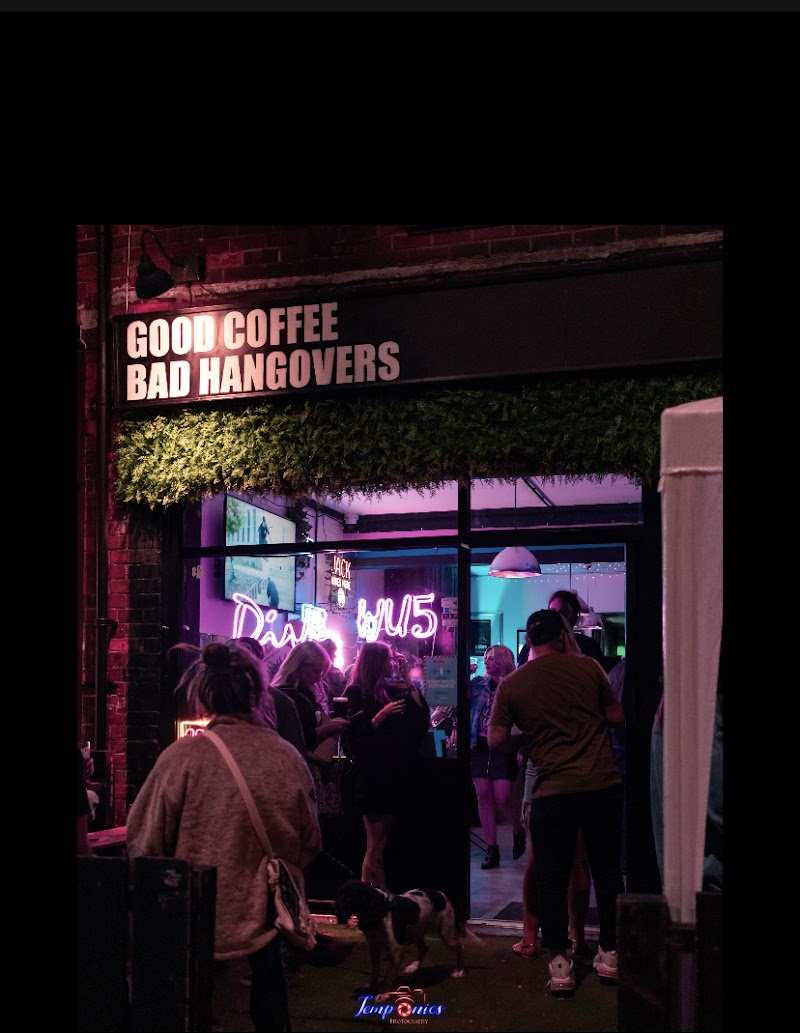 DiveHu5 / Dive Coffee Co.