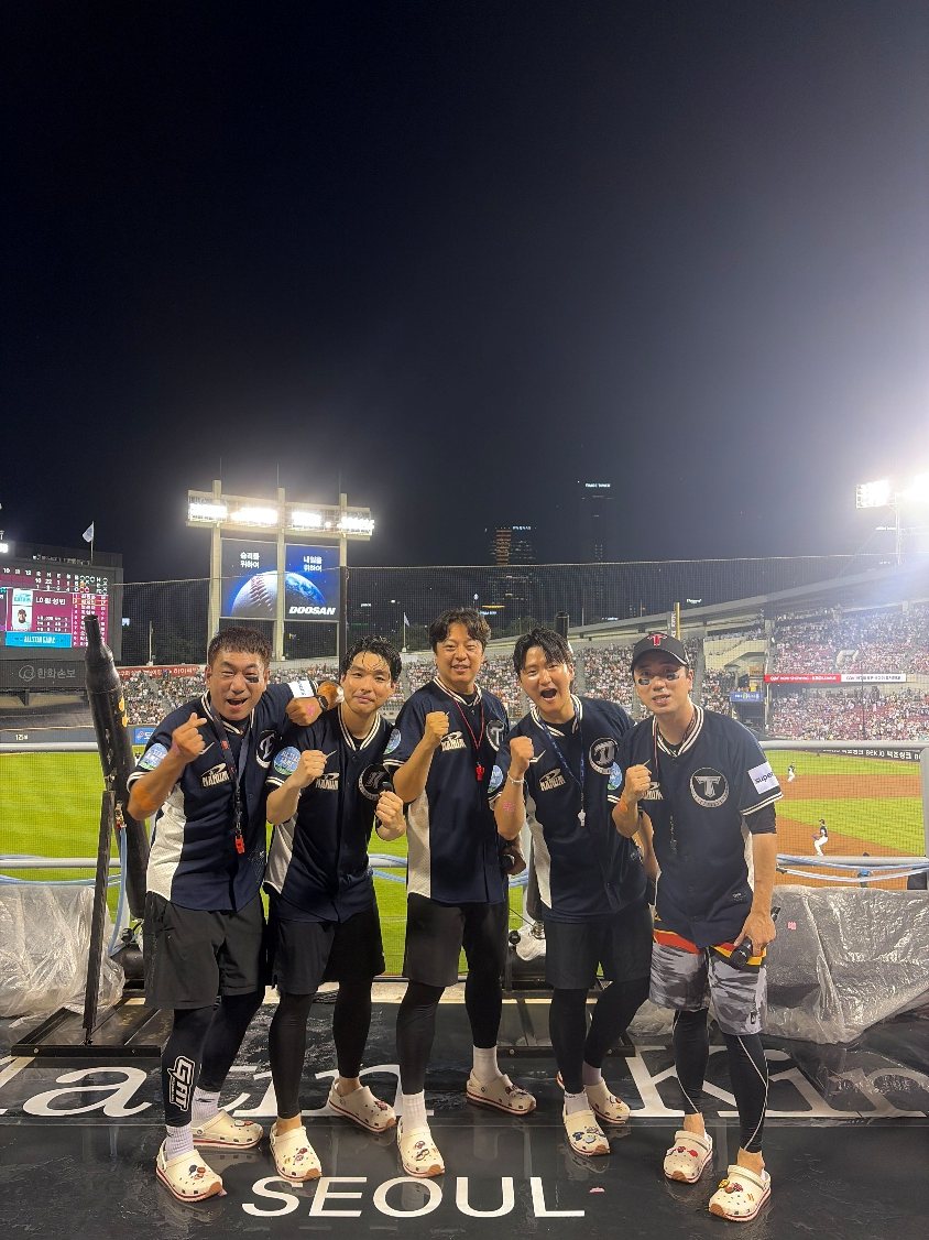 KBO 10개 구단 응원단장들