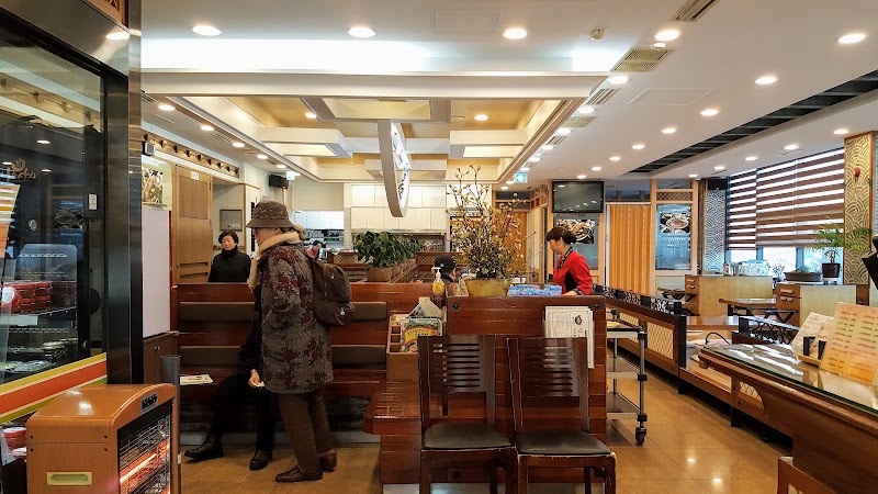 철산명가가마솥밥상