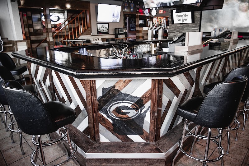 Kelly's Bleachers