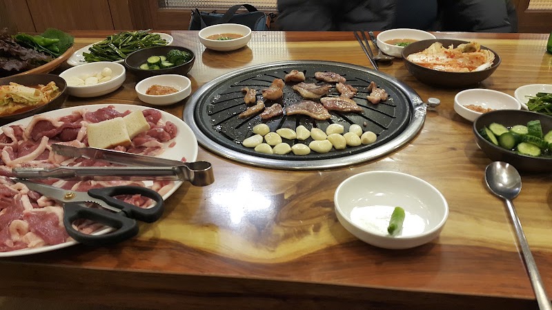 낙동생오리 형산로타리점