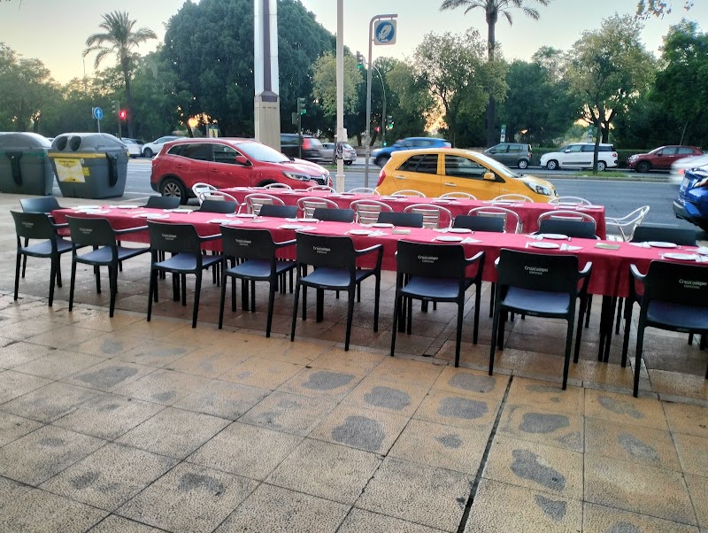 Palacio's Bar