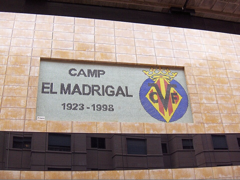 Ceramic tile facade and plaque commemorating the stadium's former name